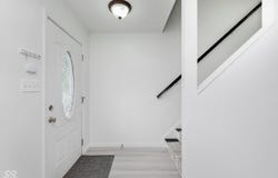 6703 Wimbledon Drive, Zionsville, IN 46077