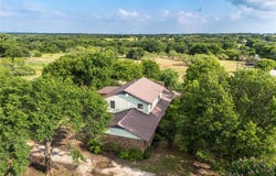 411 Cr-1475 Road, Alvord, TX 76225