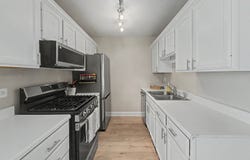 102 Bright Oaks Circle, Cary, IL 60013