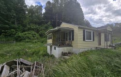 1578 Mundytown Road, North Tazewell, VA 24630