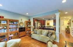 204 Sandtrap Court, Northbridge, MA 01534