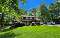 23 Woodland Drive, Oil City, PA 16301