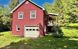 559 Mott Hill Rd, Edmeston, NY 13335