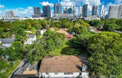 145 NW 33rd St, Miami, FL 33127