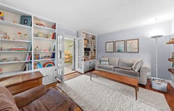 100 Calverton Road, St Louis, MO 63135
