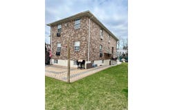 83-14 Homelawn Street, Jamaica Hills, NY 11432