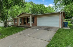 3352 Glendale Avenue, MO 63301