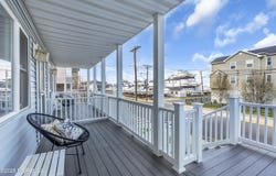 37 Shrewsbury Avenue, Highlands, NJ 07732