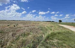 121 MCCAULEY DRIVE, Wichita Falls, TX 76305