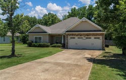 48 Winter Hawk Drive, Fort Mitchell, AL 36856