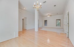 101 Clover Lane, Burleson, TX 76028