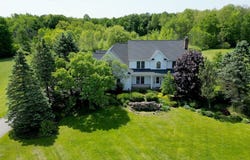 9905 Tudor Place, Chardon, OH 44024