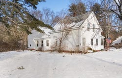 6 Kirtland Street, Warner, NH 03278