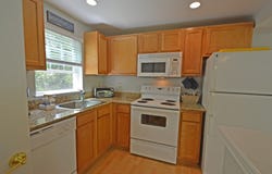272 Mills Road, Kennebunkport, ME 04046