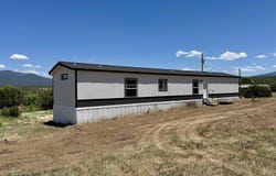 57 Vallecitos Road, Penasco, NM 87553