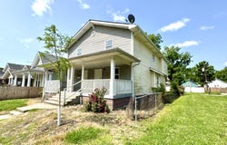 914 N Oakland Avenue, Indianapolis, IN 46201