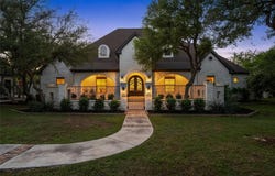 838 Covered Bridge DR, Driftwood, TX 78619