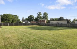 51278 Arch Street, Granger, IN 46530-7110