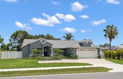 668 MEHLENBACHER Road, BELLEAIR, FL 33756