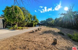 31888 Sea Level Dr, Malibu, CA 90265