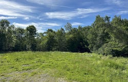 84 Willow Street, Norridgewock, ME 04957