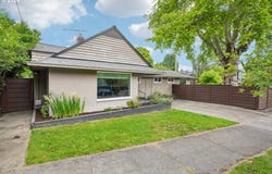 821 SE BUSH St, Portland, OR 97202