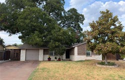 1819 Finley Road, Irving, TX 75062