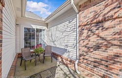 750 W River Drive, Commerce Twp, MI 48382