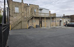 3034 W Montrose Avenue, Chicago, IL 60618