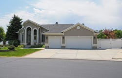 121 E AMBER, Saratoga Springs, UT 84045