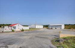 211 N MIDDLETON, CARLISLE, PA 17013
