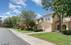 6954 HAWTHORNE TRACE LANE, RIVERVIEW, FL 33578