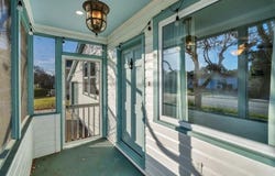 528 OAKLAWN Drive, Metairie, LA 70005