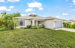 307 NE 25th Terrace, Cape Coral, FL 33909