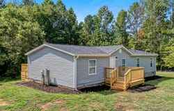 1279 Casey Road, Woodruff, SC 29388-8541