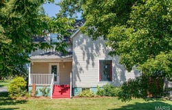218 Walnut Street, Highland, IL 62249