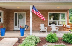 1717 Nottingham Road, Lansing, MI 48911