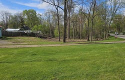 305 E Michigan Avenue, Augusta, MI 49012