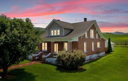 788 Teas Road, Sugar Grove, VA 24375