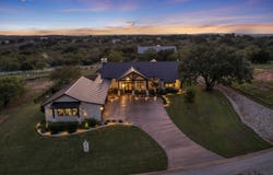 196 Westgate Loop, Horseshoe Bay, TX 78657