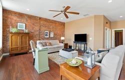 1113 Broadway, Fort Wayne, IN 46802-3301