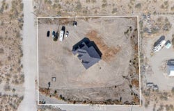 4084 Chevoit, Phelan, CA 92371