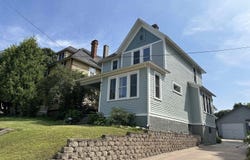 115 W Crescent, Marquette, MI 49855
