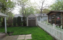 173 Forest Boulevard, Avon Lake, OH 44012