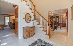 7302 Austinwood Rd, Louisville, KY 40214