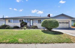 5943 N Moore St, Spokane, WA 99205