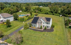 213 DILLONS LANE, MULLICA HILL, NJ 08062