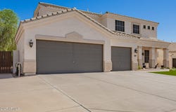 3059 E PARKVIEW Drive, Gilbert, AZ 85295
