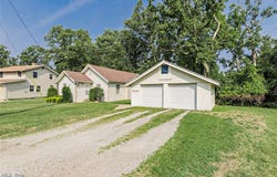 35911 Hiawatha Boulevard, Eastlake, OH 44095