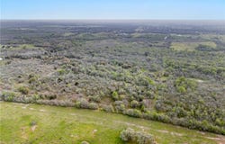 3130 Fox Lane, Lockhart, TX 78644